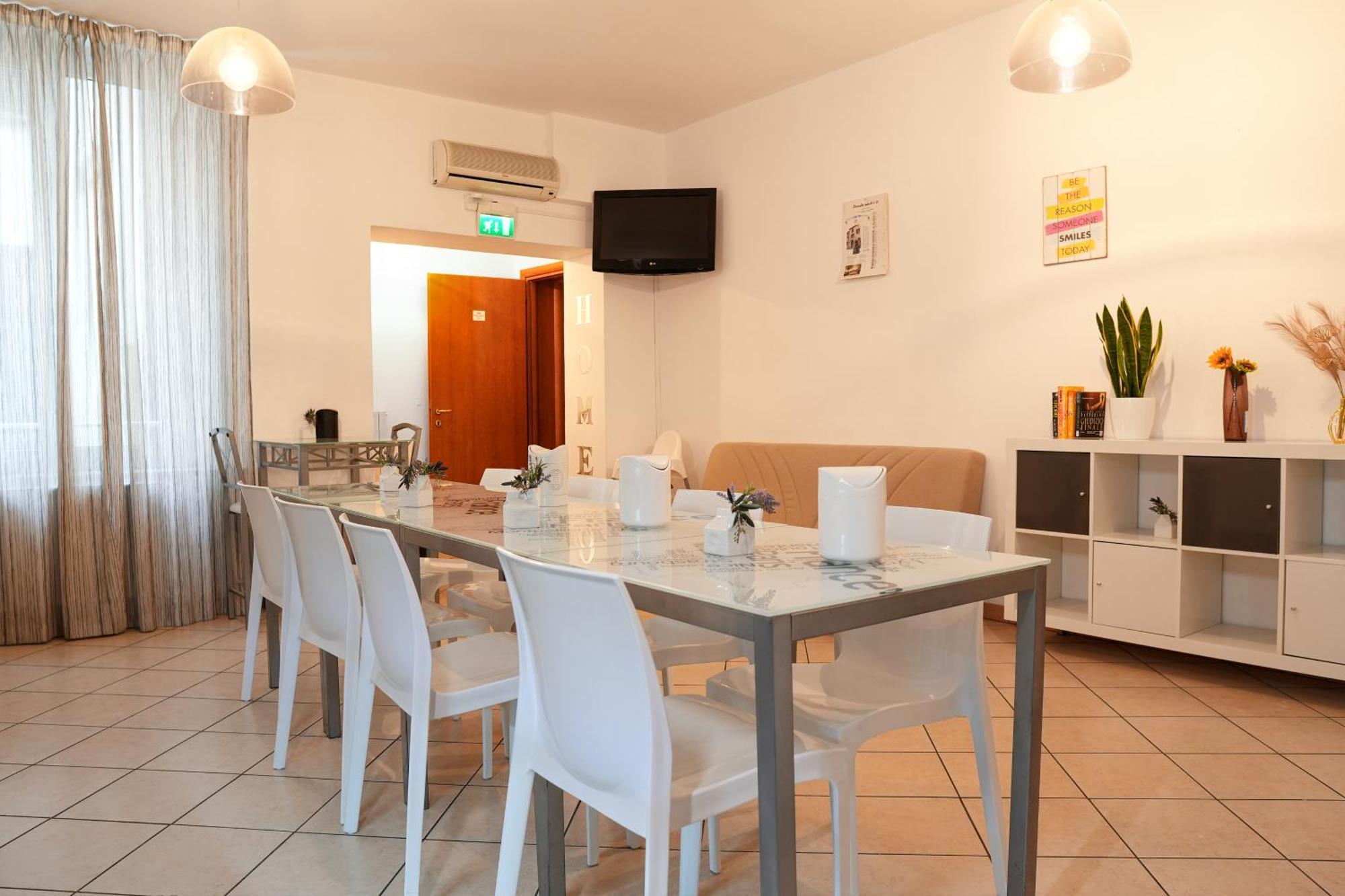 Smart Hotel Ferrara Buitenkant foto