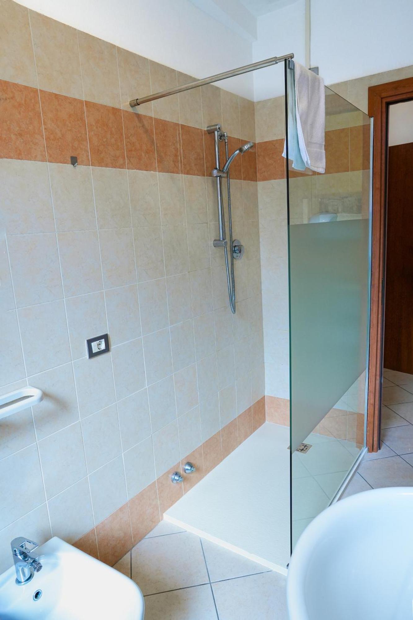 Smart Hotel Ferrara Buitenkant foto
