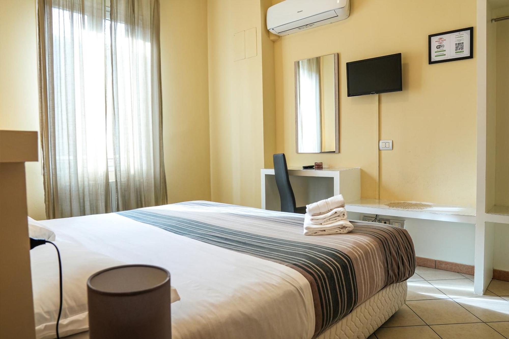 Smart Hotel Ferrara Buitenkant foto