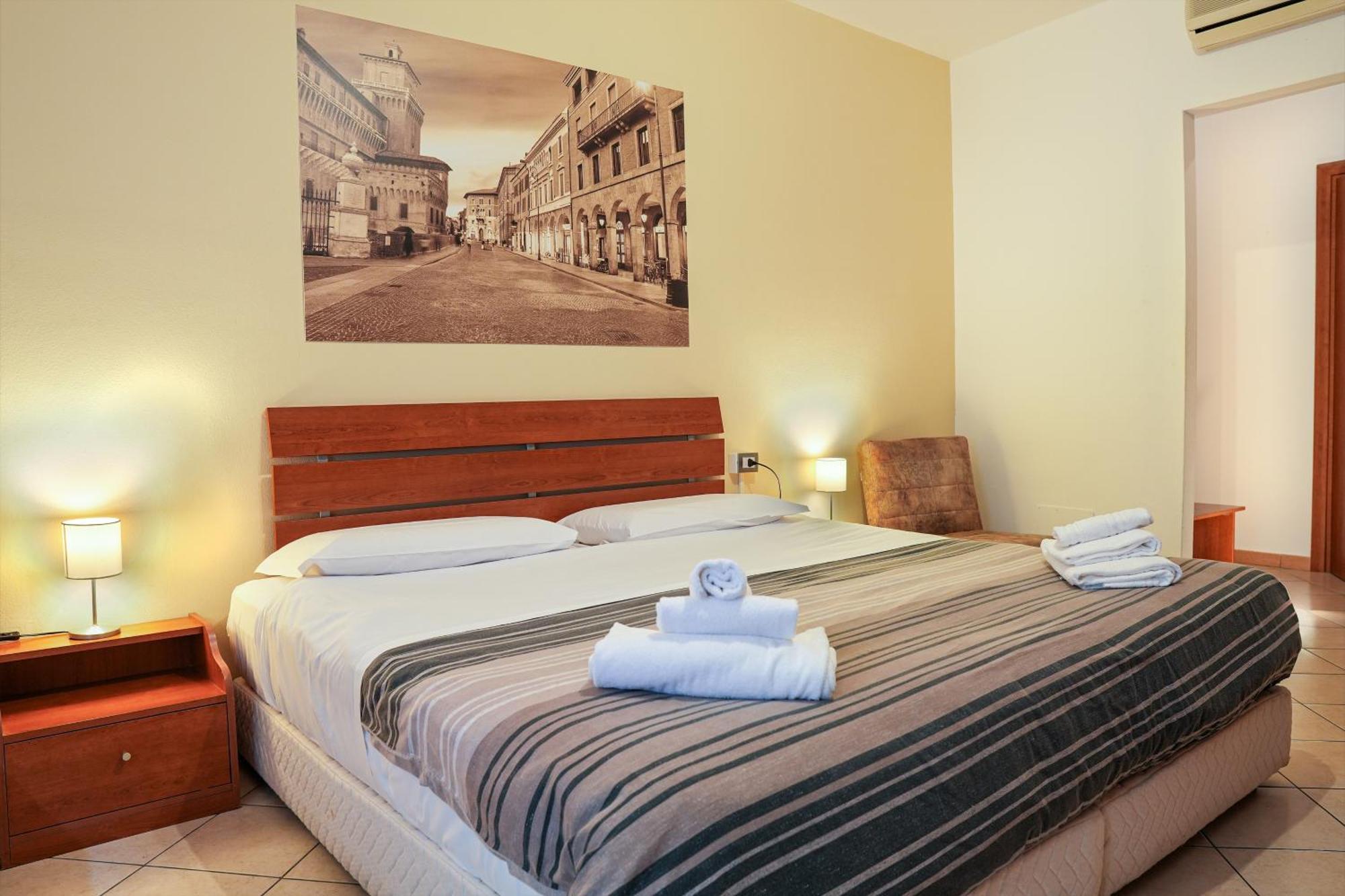 Smart Hotel Ferrara Buitenkant foto