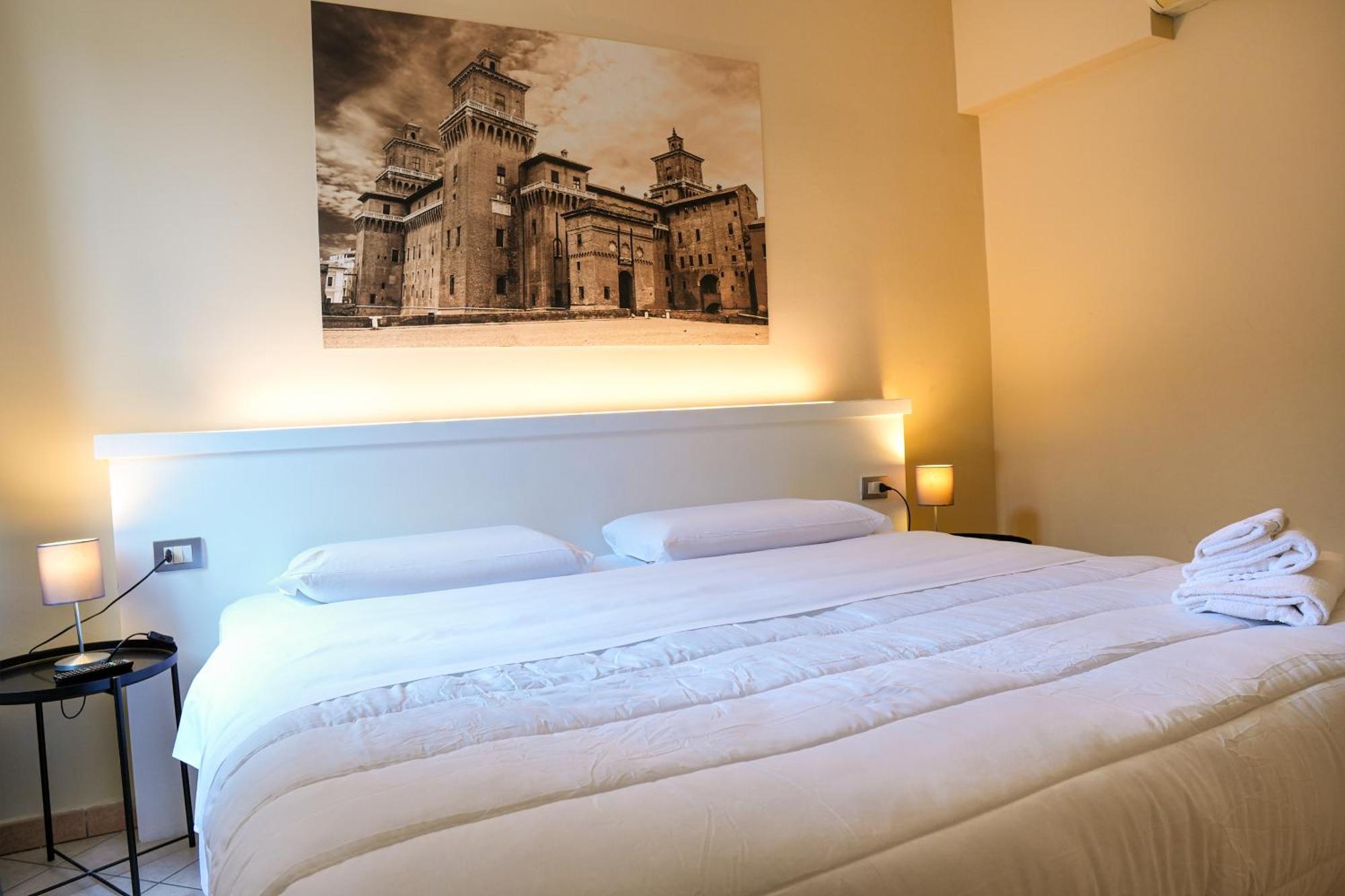 Smart Hotel Ferrara Buitenkant foto