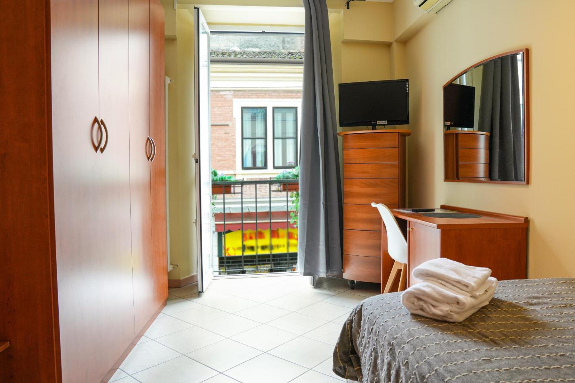 Smart Hotel Ferrara Buitenkant foto