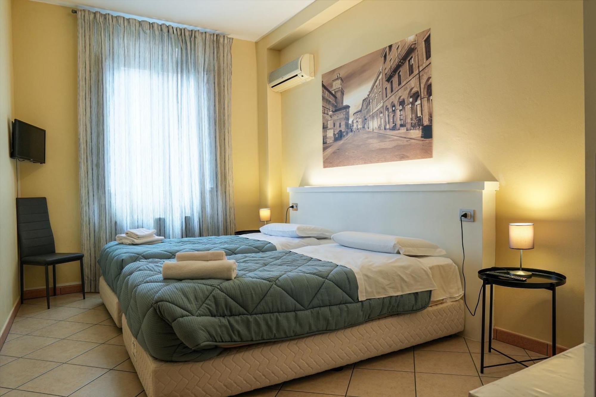 Smart Hotel Ferrara Buitenkant foto